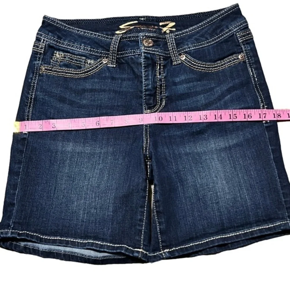 Seven7 Dark Denim Blue Jean Shorts Cotton Polyester Spandex Women Size 4